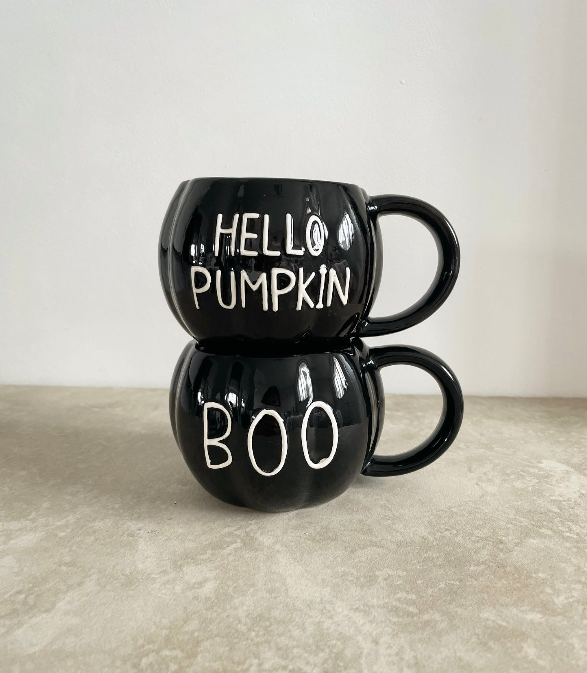 Hello Pumpkin - Ceramic mug (Black)